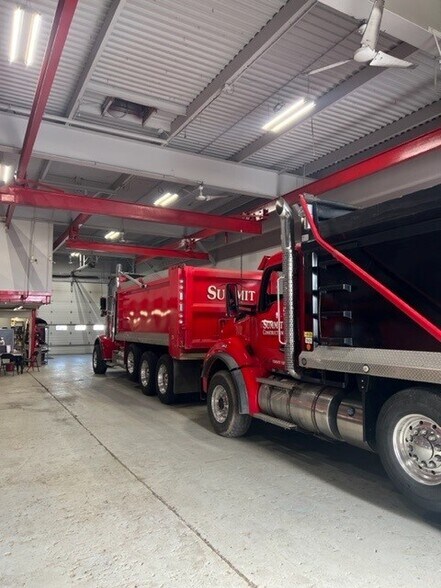 81 Munson St, Milford, CT à vendre - Photo du bâtiment - Image 3 de 30