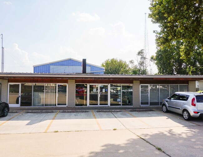 More details for 13216 Pond Springs Rd, Austin, TX - Office, Industrial for Lease
