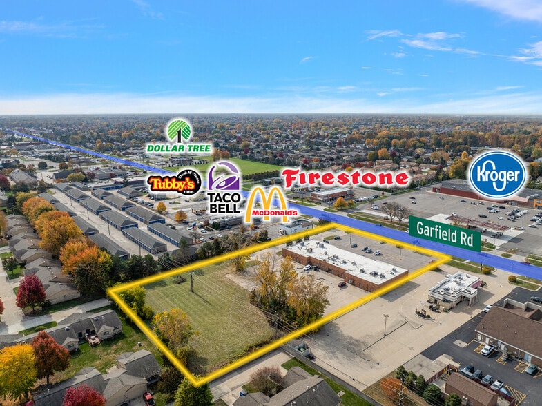 41560-41660 Garfield Rd, Clinton Township, MI à louer - Photo du bâtiment - Image 2 de 10
