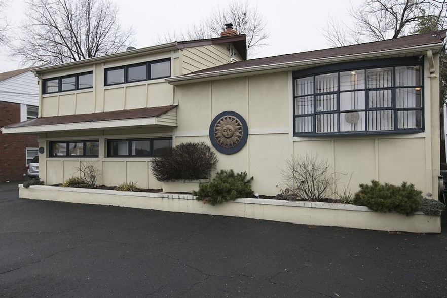 234 McLean Blvd, Paterson, NJ for sale - Building Photo - Image 1 of 1