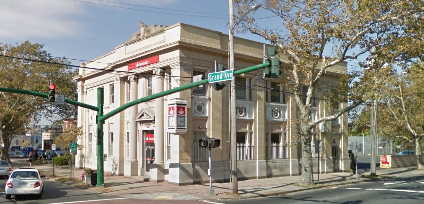 219 Grand Ave, New Haven, CT for lease Primary Photo- Image 1 of 12