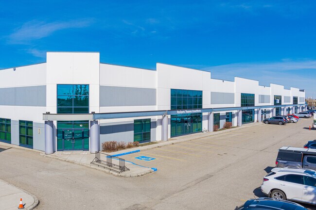 Plus de détails pour 2175 29th St NE, Calgary, AB - Industriel à louer
