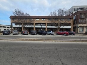 4745-4755 Main St, Lisle, IL for lease Interior Photo- Image 2 of 9