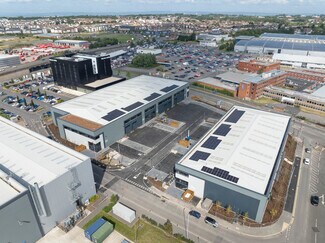 Plus de détails pour Bullfinch Close, Patchway - Industriel à louer