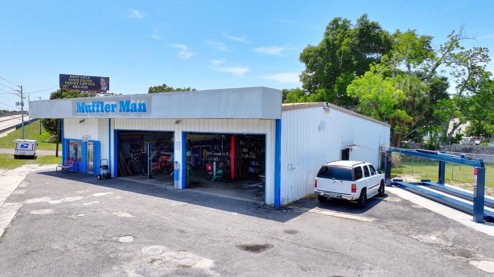 905 W Memorial Blvd, Lakeland, FL à vendre - Photo du bâtiment - Image 2 de 25
