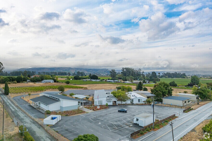 1680 Los Carneros Ave, Napa, CA à vendre - Photo du bâtiment - Image 1 de 83