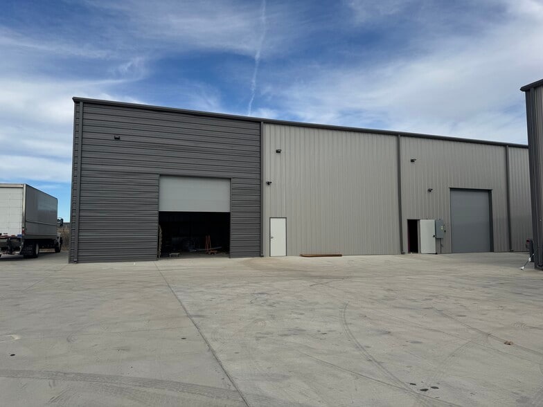 134 Industrial Park, Aubrey, TX for sale - Building Photo - Image 2 of 4