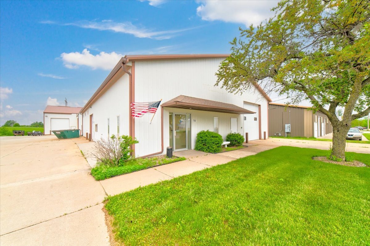 710 49th St, Marion, IA for sale Building Photo- Image 1 of 1