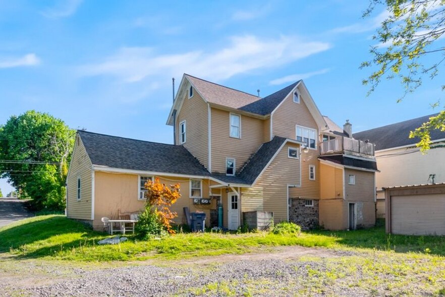 2267 Walworth Marion Rd, Walworth, NY à vendre - Photo du bâtiment - Image 3 de 6