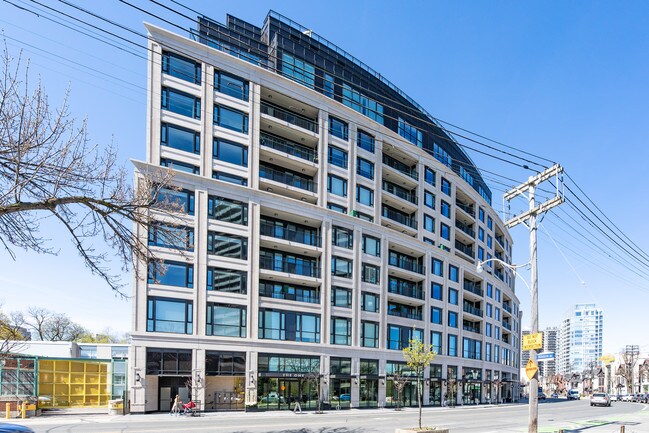Plus de détails pour 181 Davenport Rd, Toronto, ON - Commerce de détail à louer
