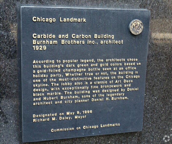 230 N Michigan Ave, Chicago, IL à louer - Photo du bâtiment - Image 2 de 15