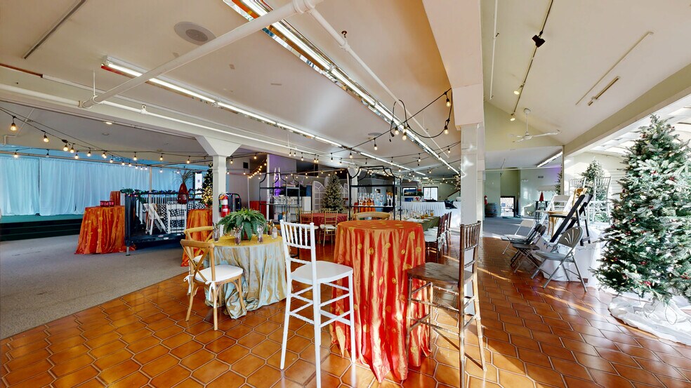 230 US Highway 206, Hillsborough, NJ à vendre - Numérisation 3D de Matterport - Image 2 de 12