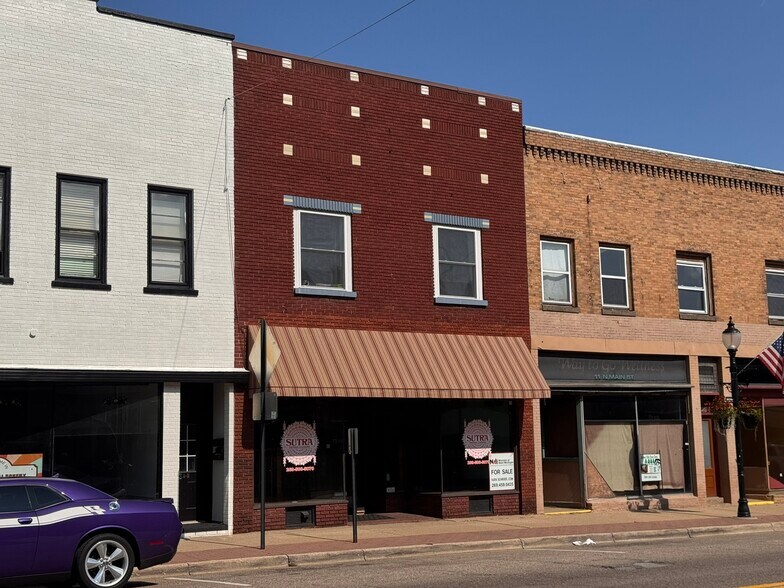 13 N Main, Three Rivers, MI for sale - Building Photo - Image 1 of 35