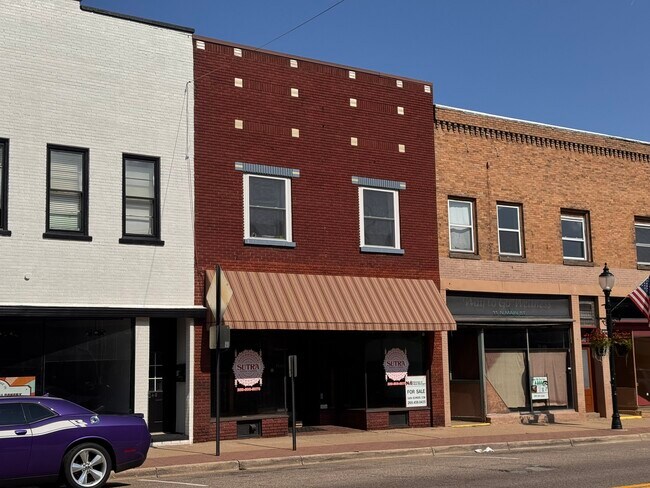 More details for 13 N Main, Three Rivers, MI - Retail for Sale
