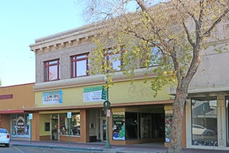 Plus de détails pour 138-142 S K St, Tulare, CA - Bureau, Bureau/Commerce de détail à louer