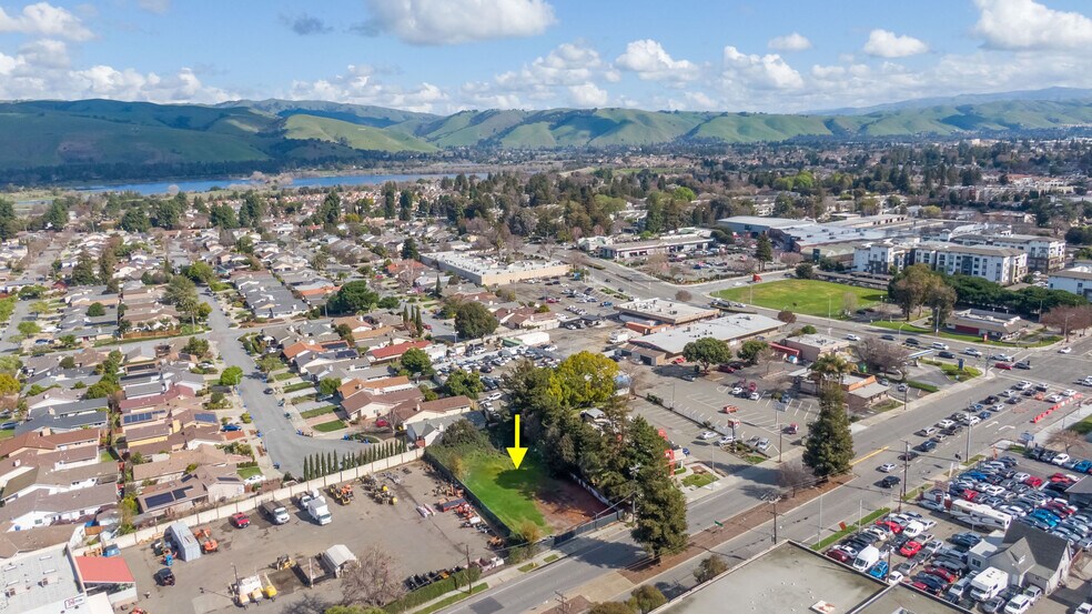 36800 Fremont Blvd, Fremont, CA à vendre - Photo du bâtiment - Image 2 de 33