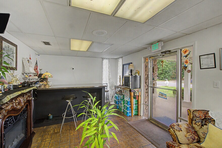 71 Midtown Park W, Mobile, AL à vendre - Photo du bâtiment - Image 2 de 45