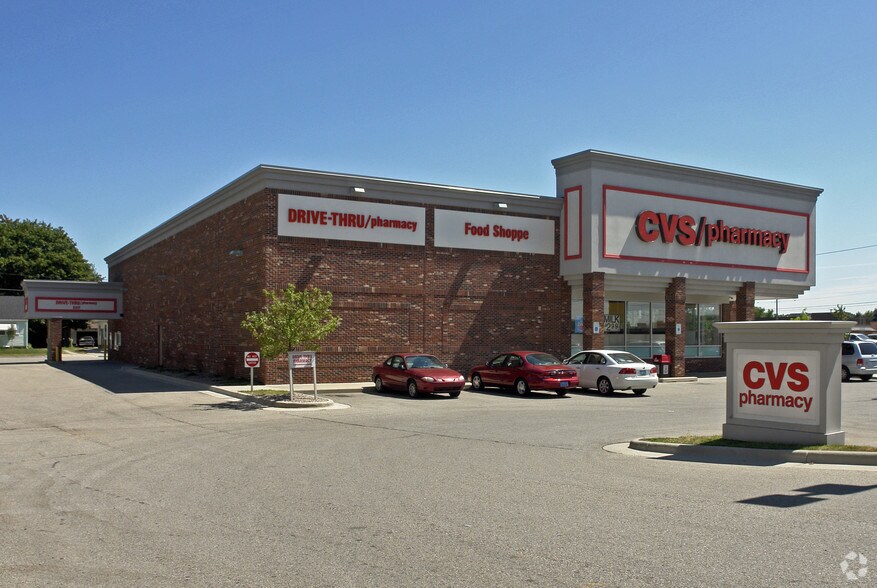 2375 28th St SW, Wyoming, MI à louer - Photo du bâtiment - Image 3 de 8