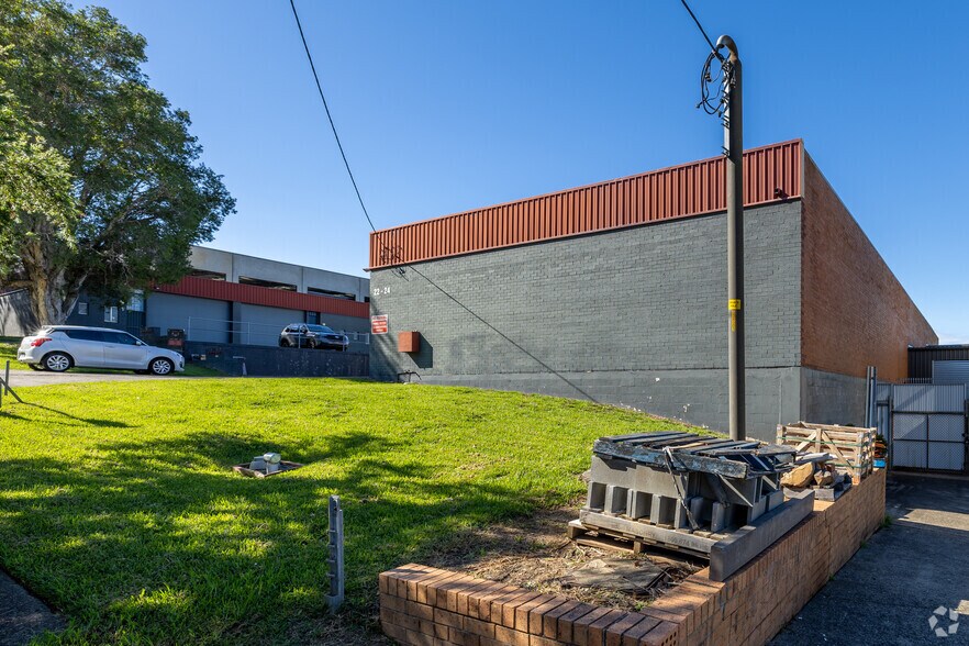 22 Artisan Road, Seven Hills à louer - Photo du bâtiment - Image 3 de 5