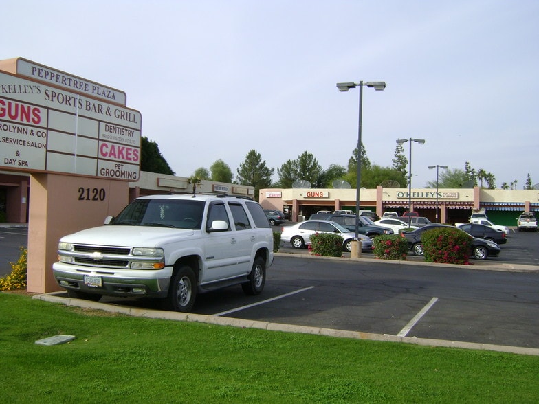 2120 W Guadalupe Rd, Mesa, AZ for lease - Primary Photo - Image 2 of 11