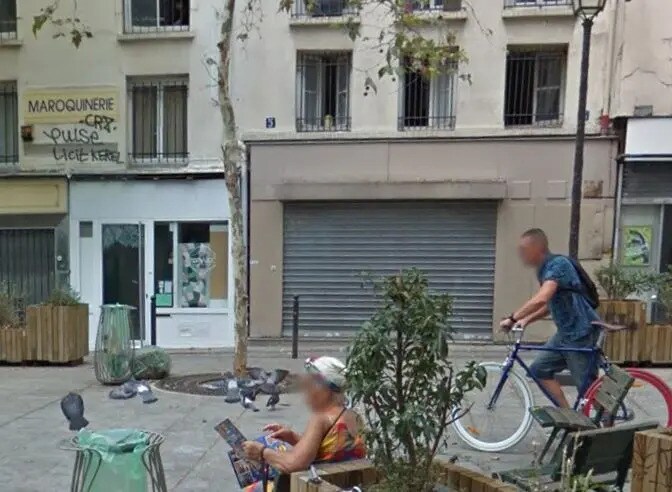 Retail in Paris for lease Building Photo- Image 1 of 3
