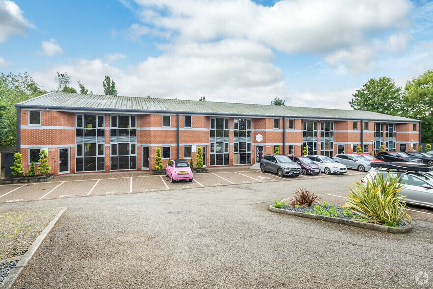 60 Manchester Rd, Northwich à vendre - Photo du bâtiment - Image 1 de 24