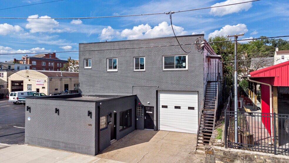 449 E Lafayette St, Norristown, PA à vendre - Photo du bâtiment - Image 2 de 14