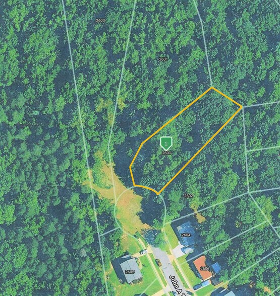 2600 John A Thompson rd, Temple Hills, MD à vendre - Photo principale - Image 1 de 5