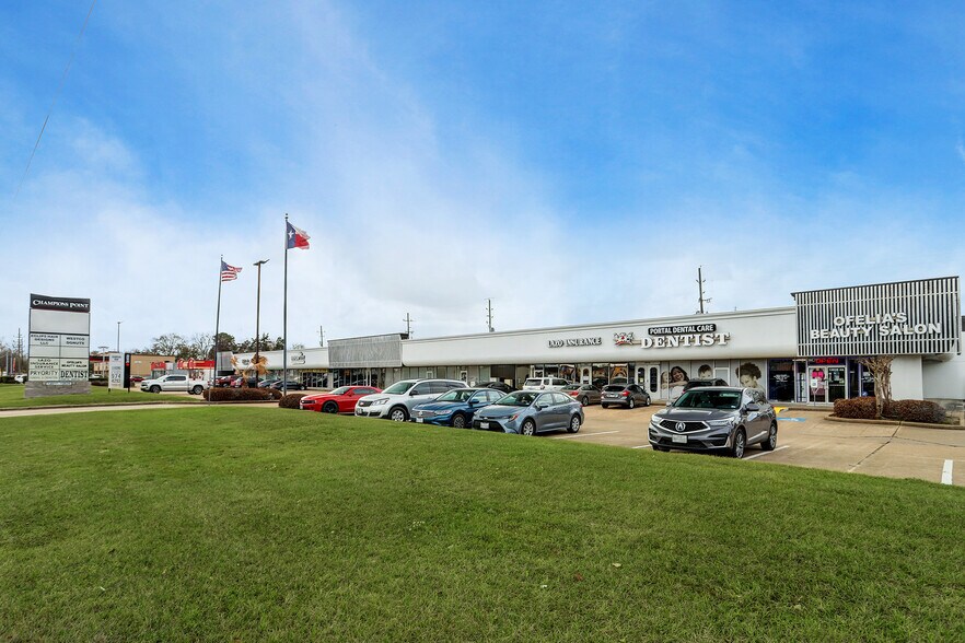 12017-12035 Bammel North Houston Rd, Houston, TX à louer - Photo du bâtiment - Image 2 de 4