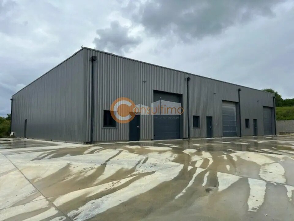 Flex in Montussan for lease Building Photo- Image 1 of 7