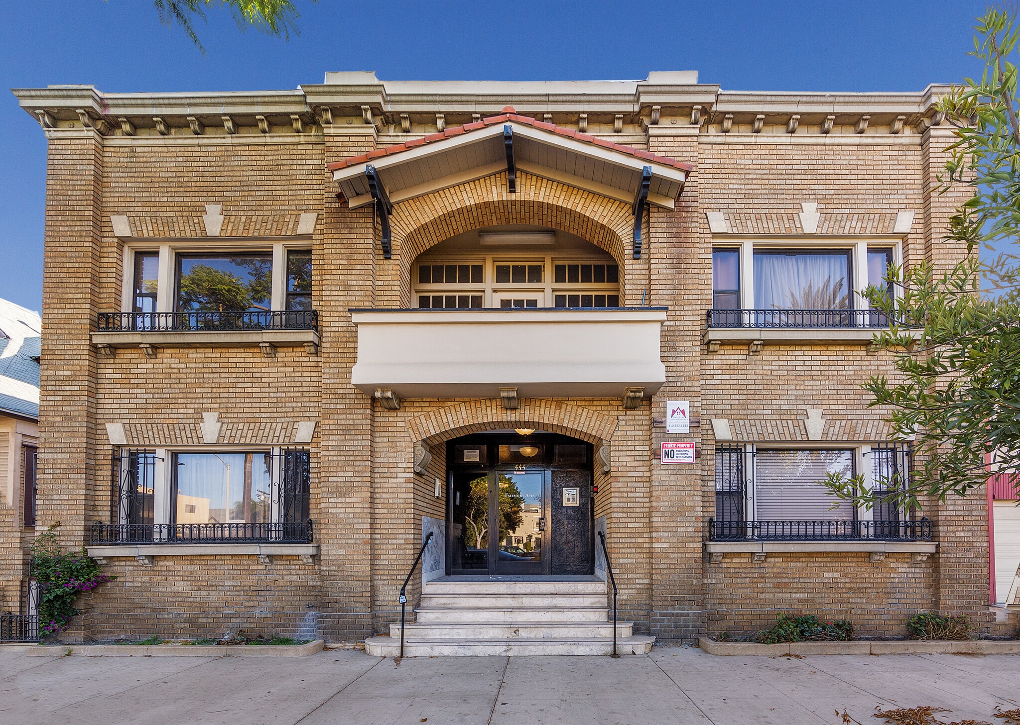 444 Chestnut Ave, Long Beach, CA for sale Primary Photo- Image 1 of 14