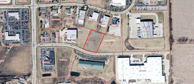 216 E Morrissy Dr, Elkhorn, WI à vendre - Aérien - Image 2 de 3