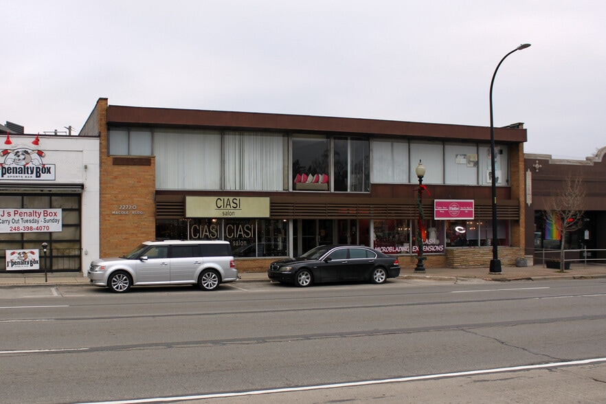 22720 Woodward Ave, Ferndale, MI à louer - Photo du bâtiment - Image 2 de 5