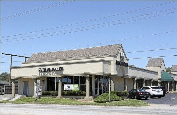 3023 S Harvard Ave, Tulsa, OK à louer - Photo du bâtiment - Image 1 de 1