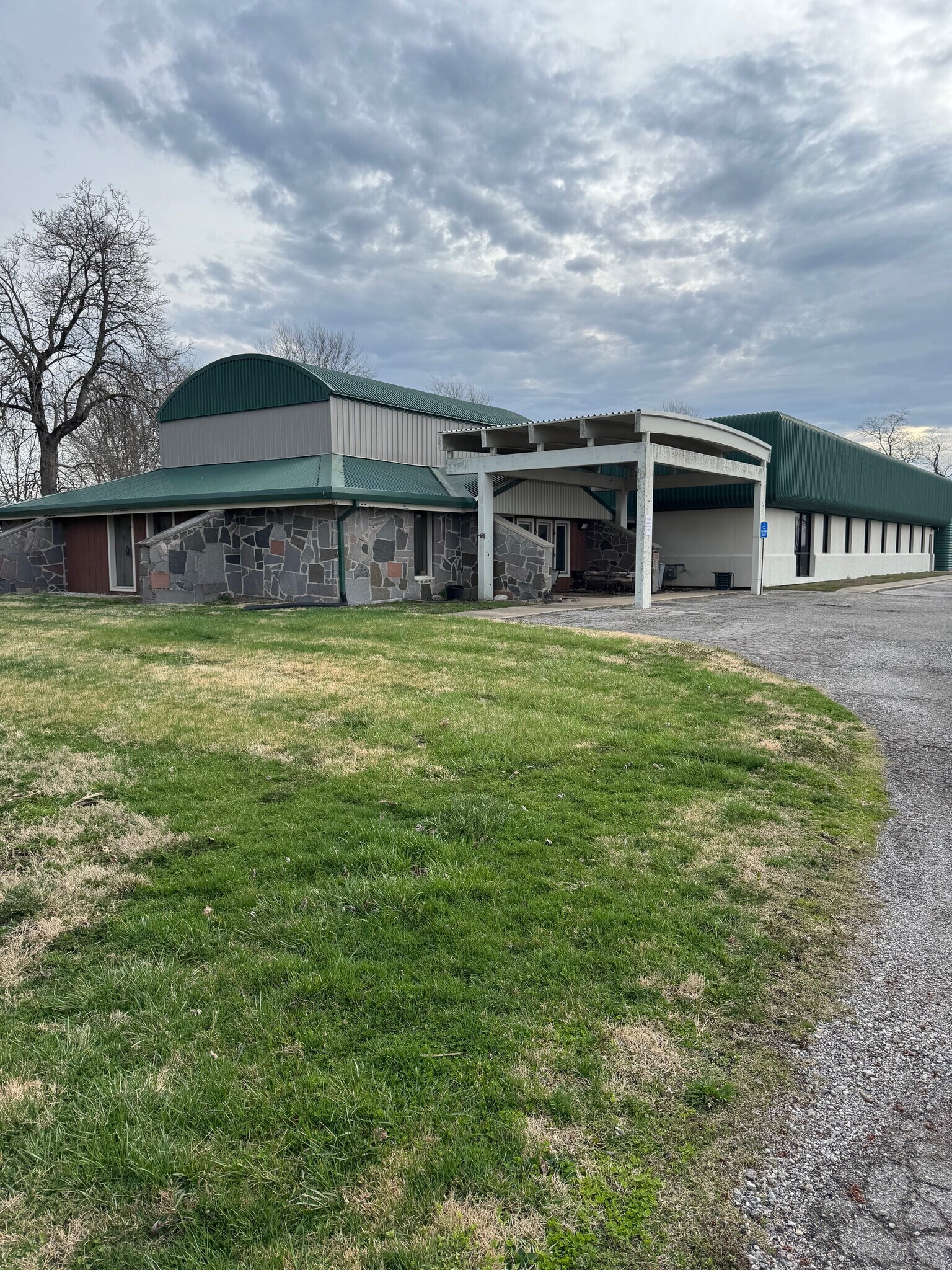 111 Aiken St, Hope, IN à vendre Photo principale- Image 1 de 28