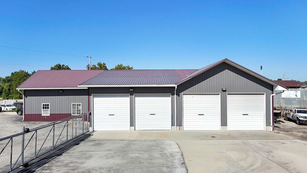 888 Commercial Blvd, Herculaneum, MO à vendre - Photo du bâtiment - Image 1 de 19