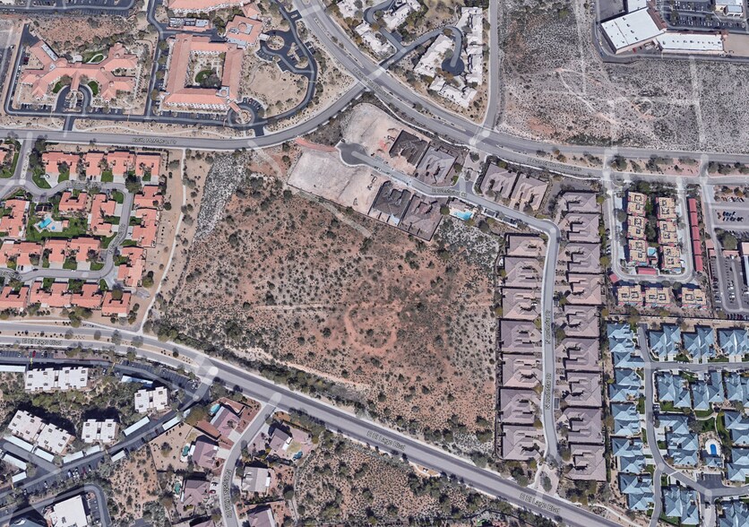 16410 E El Lago Blvd, Fountain Hills, AZ à vendre - Photo du bâtiment - Image 2 de 4