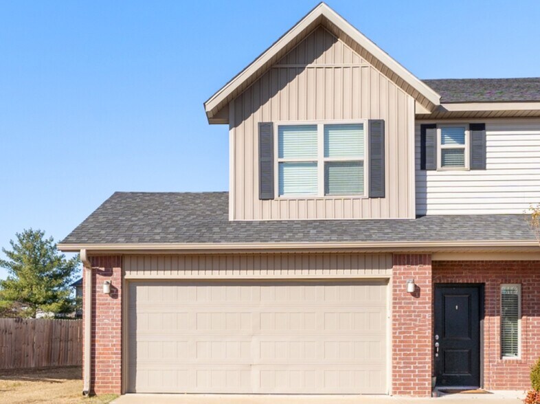 2701 W Shasta Rd, Rogers, AR à vendre - Photo du bâtiment - Image 3 de 12