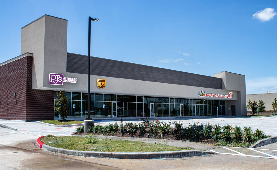 Grand Parkway Shopping Ctr, Sugar Land, TX à louer - Photo du bâtiment - Image 1 de 4