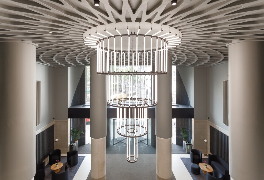 33 Cavendish Sq, Londres à louer - Photo intérieure - Image 2 de 6