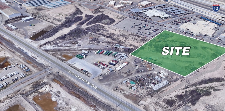 3662 Doniphan Dr, El Paso, TX for sale - Building Photo - Image 2 of 3