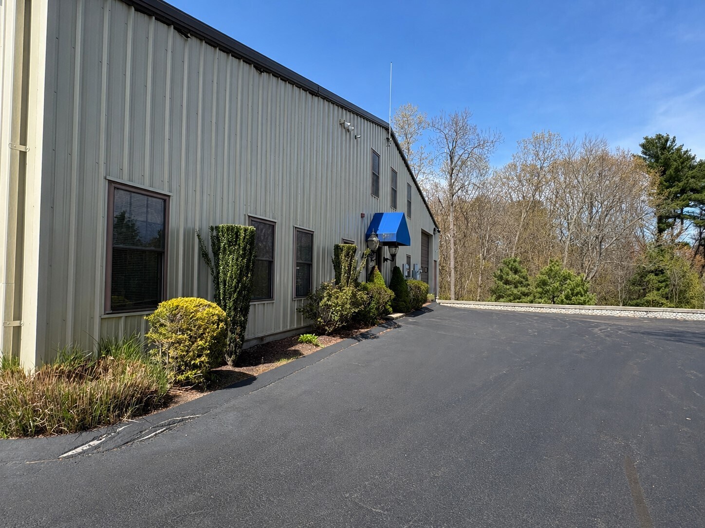 130 Industrial Dr, North Smithfield, RI for sale Building Photo- Image 1 of 25