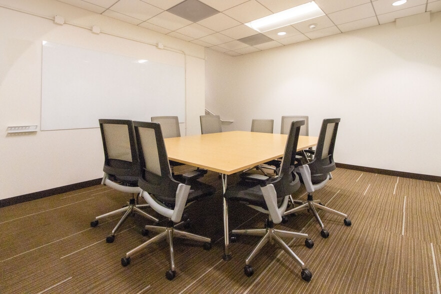 868 Folsom St, San Francisco, CA for lease - Interior Photo - Image 2 of 8