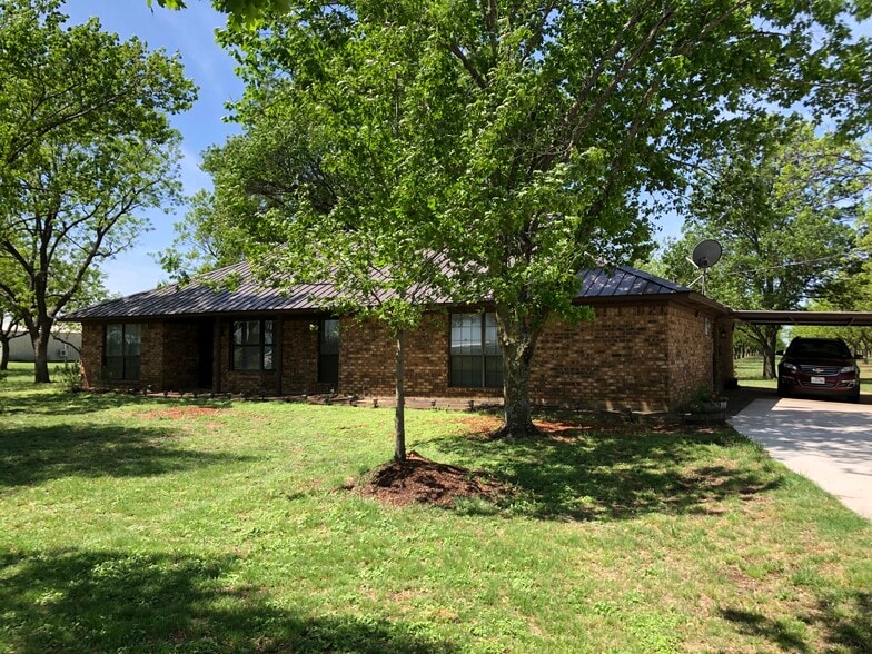 12633 Gholson Rd, Waco, TX à vendre - Photo du bâtiment - Image 3 de 7