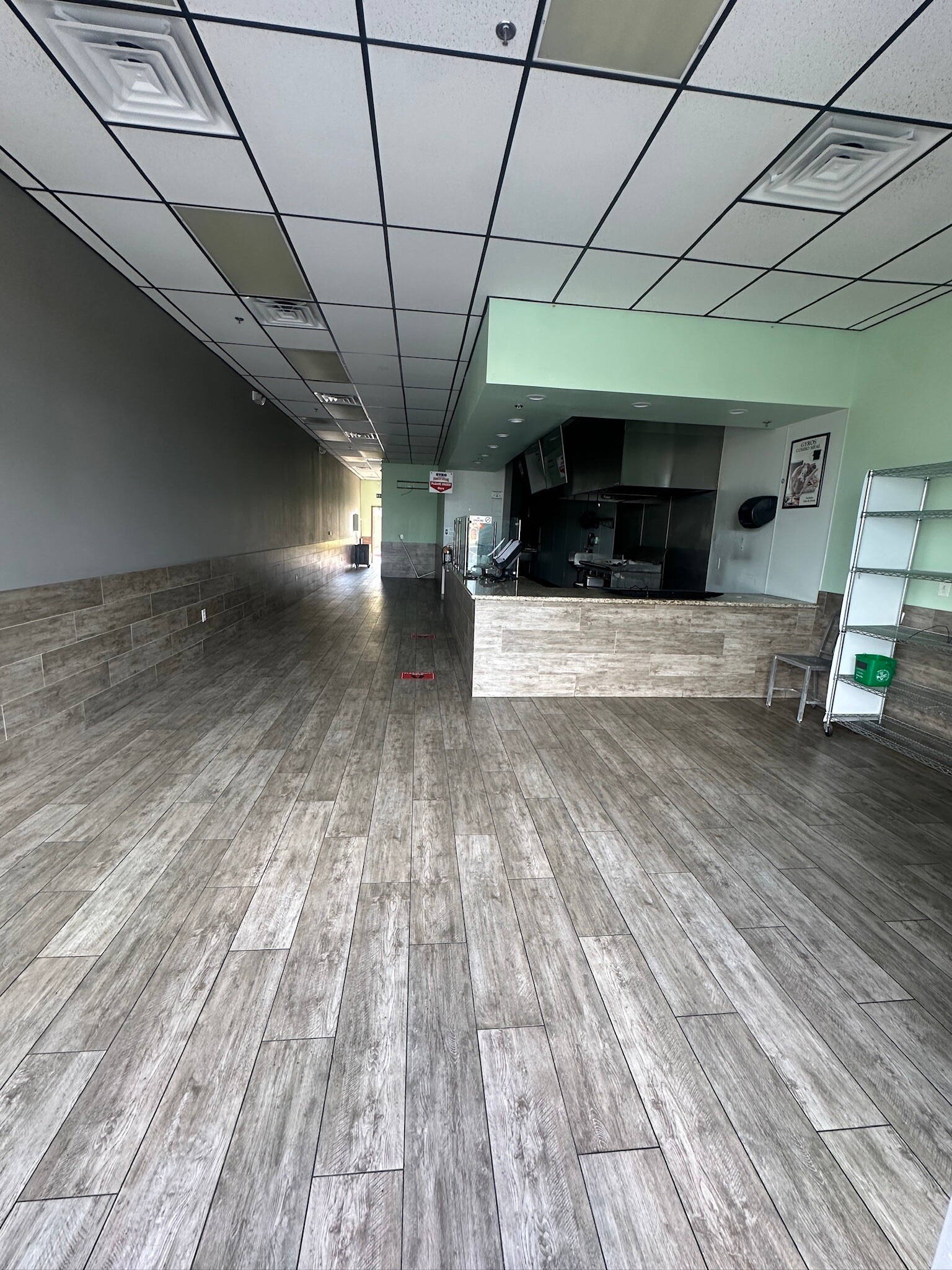 9635 Bermuda Rd, Las Vegas, NV for lease Interior Photo- Image 1 of 10