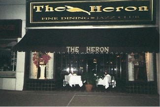 Plus de détails pour 34 N Vermilion St, Danville, IL - Commerce de détail à vendre