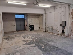 192 Dukes Ride, Crowthorne for lease Building Photo- Image 2 of 2