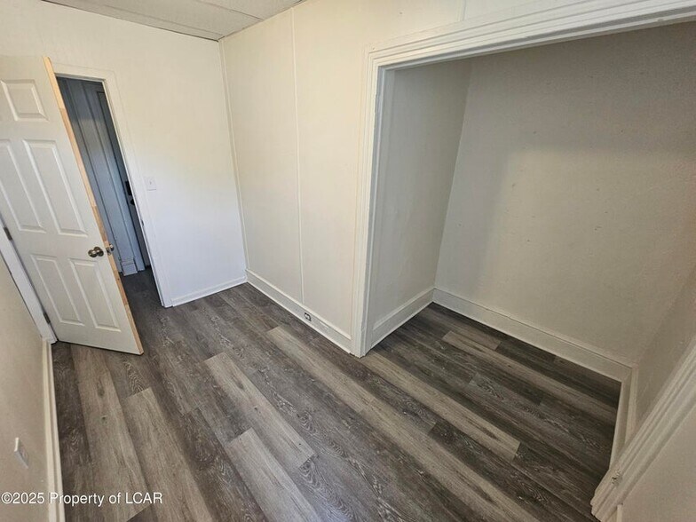 380-384 S Franklin St S, Wilkes Barre, PA à vendre - Photo du bâtiment - Image 2 de 18