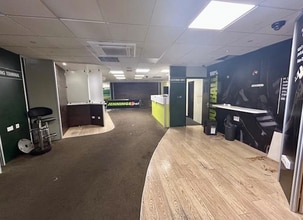 56 Bartholomew St, Newbury à louer Photo intérieure- Image 1 de 2