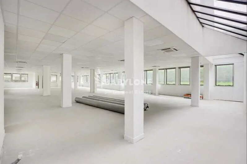 60 Rue Etienne Dolet, Malakoff for lease Interior Photo- Image 1 of 6